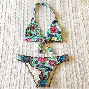 Adorable, cheeky blue bikini 👙☀️